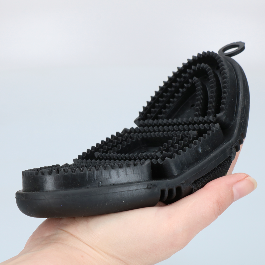 Excellent Horse Flexi Brush Curry Comb